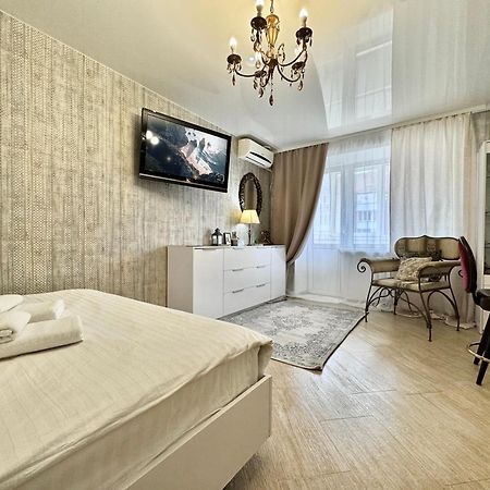 Apartpoltava Смак Італії У Самому Центрі Полтави , Білосніжна Студія В Новобудові, Банківський Чек Exteriör bild