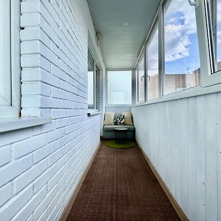 Apartpoltava Смак Італії У Самому Центрі Полтави , Білосніжна Студія В Новобудові, Банківський Чек Exteriör bild